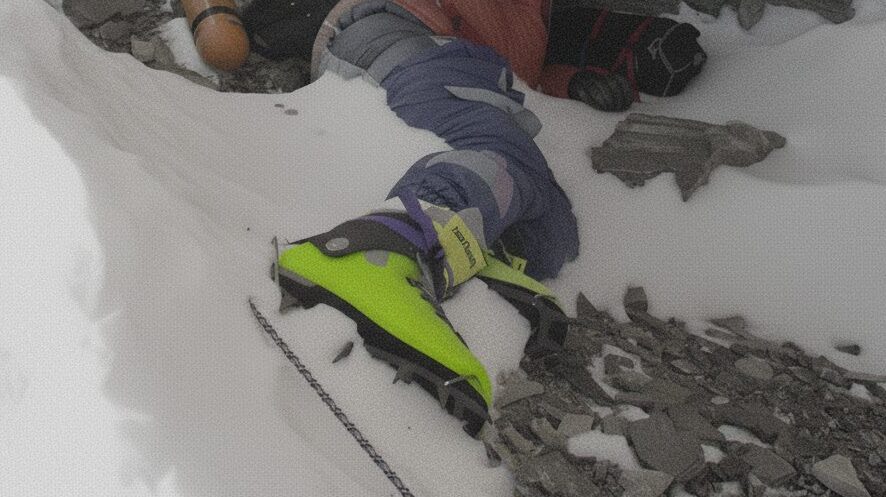 エベレスト 眠れる美女 グリーンブーツ